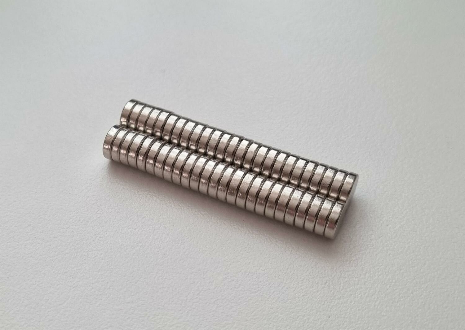 50 st Neodymium magneter (6x2 mm) runda magneter