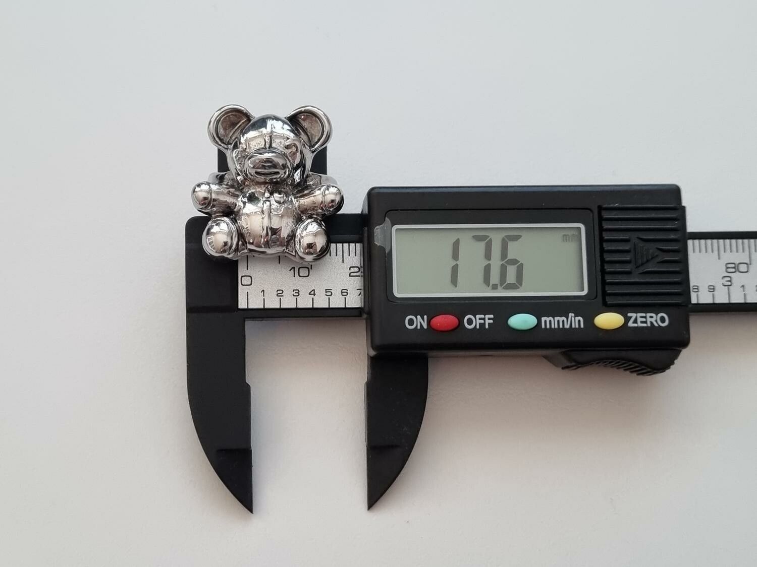 Silverfärgad ring - Nalle / nallebjörn (17,6 mm innermått, vikt 10,5 gram)