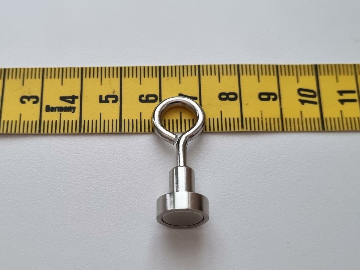 1 st Neodymium krok magnetisk krok med sluten ögla (ca 1,5 kg lyftkraft)