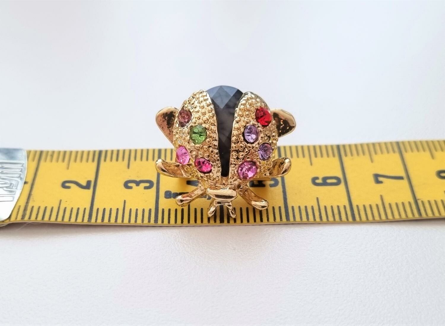 1 st söt miniatyr brosch hänge - Skalbagge (variant 4)
