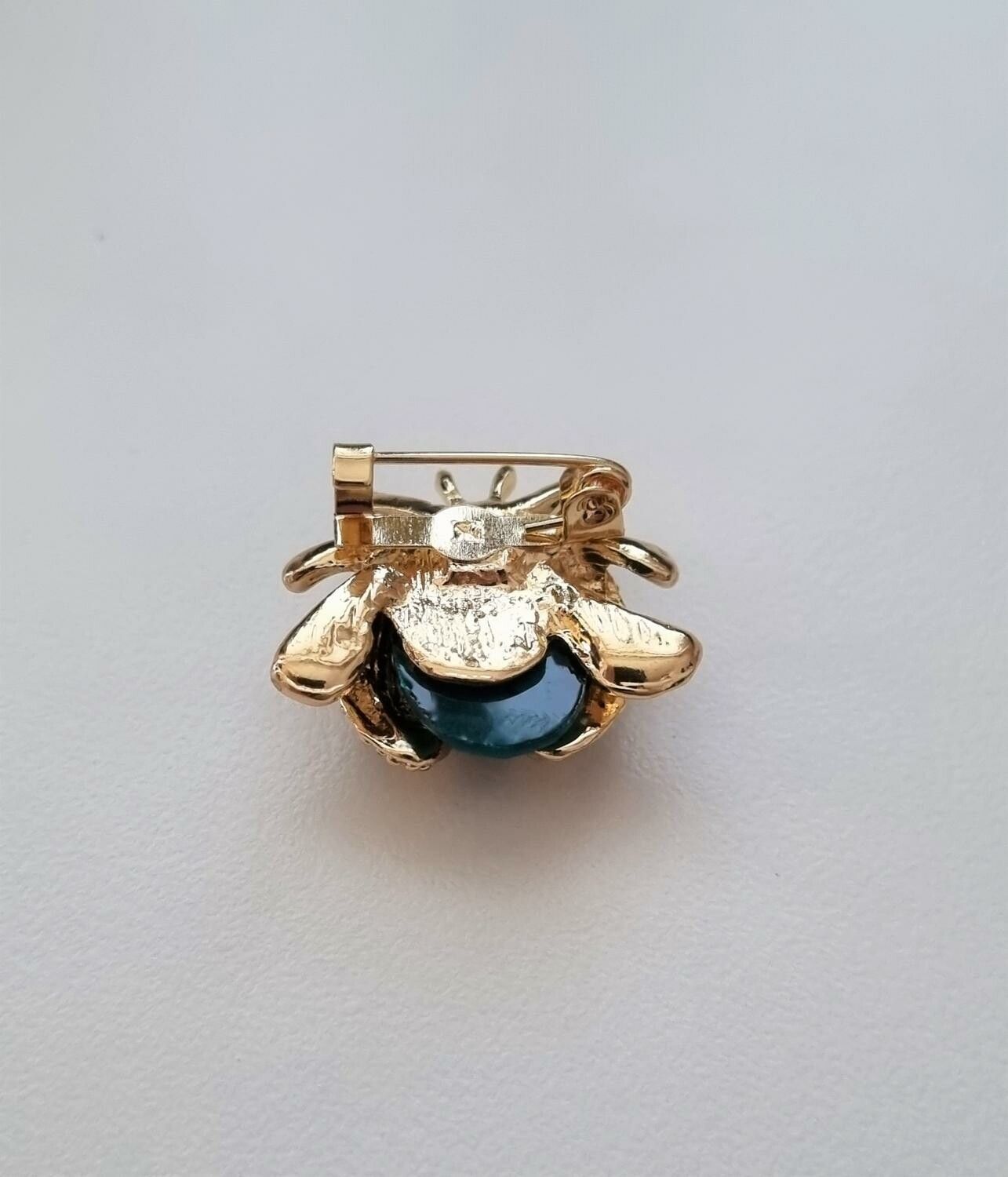 1 st söt miniatyr brosch hänge - Skalbagge (variant 2)