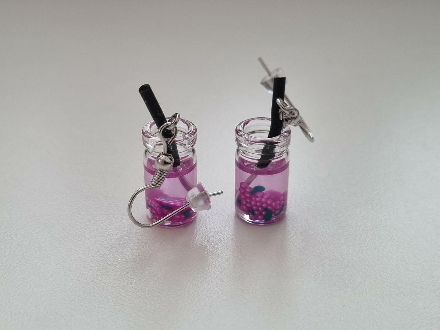 Örhängen, Miniatyr glasflaska / drink med fyllning (variant 16)