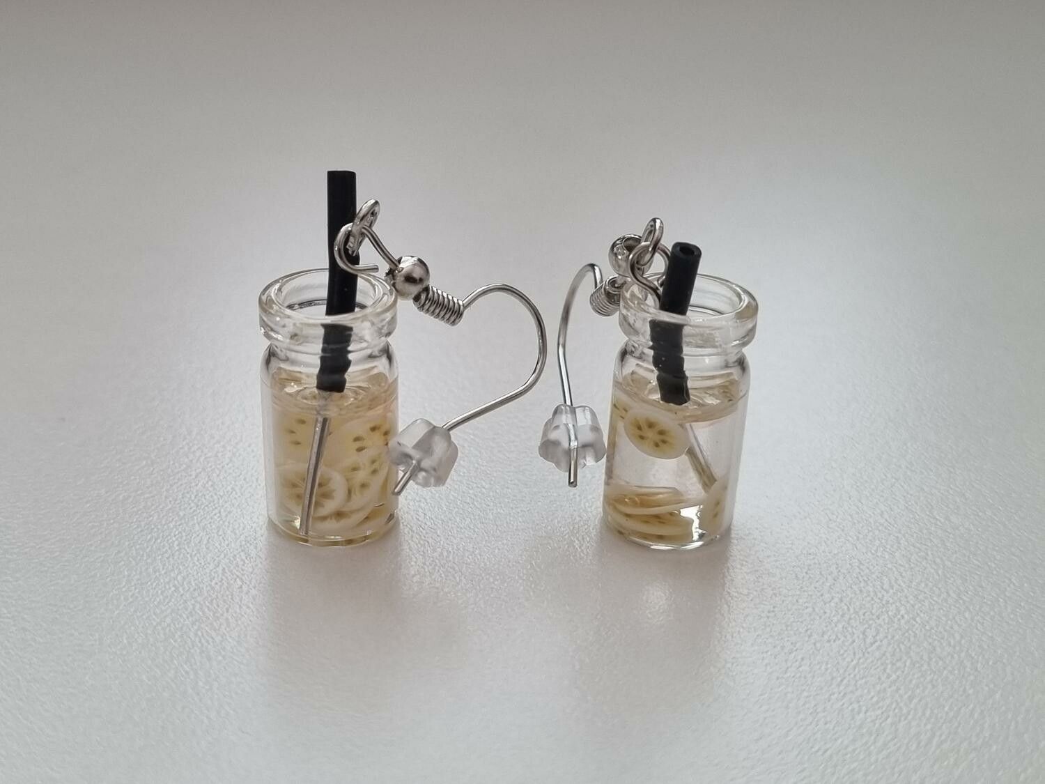 Örhängen, Miniatyr glasflaska / drink med fyllning (variant 14)