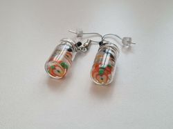 Örhängen, Miniatyr glasflaska / drink med fyllning (variant 10)