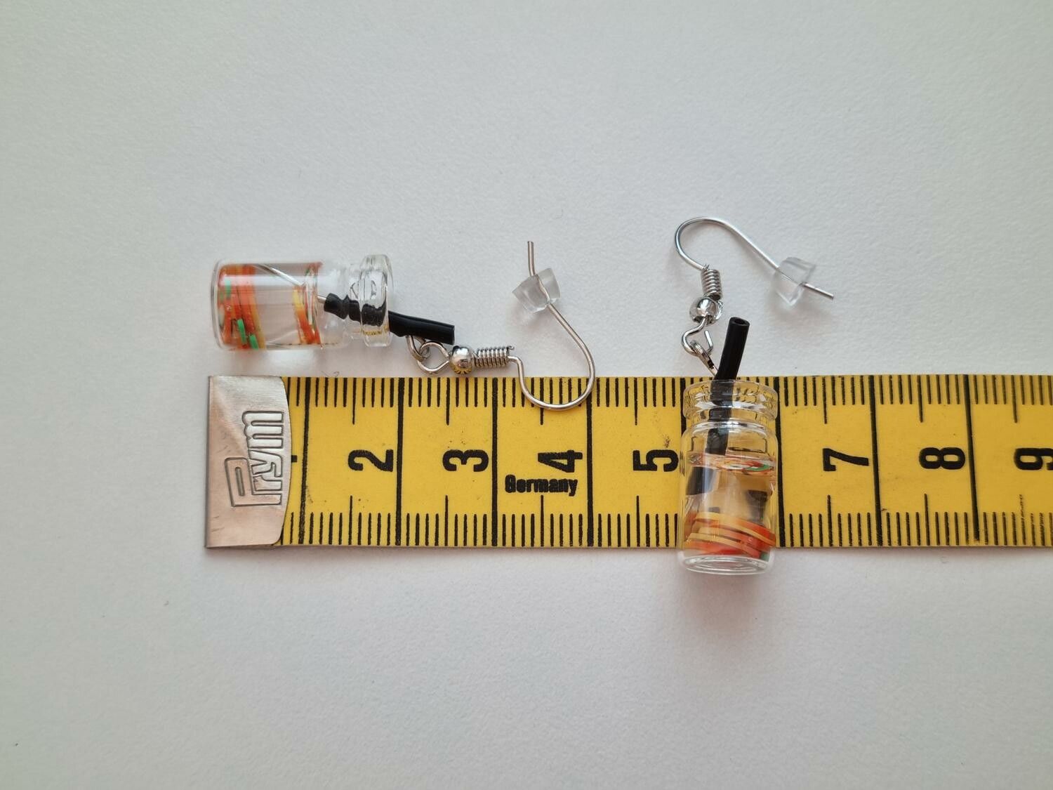 Örhängen, Miniatyr glasflaska / drink med fyllning (variant 10)