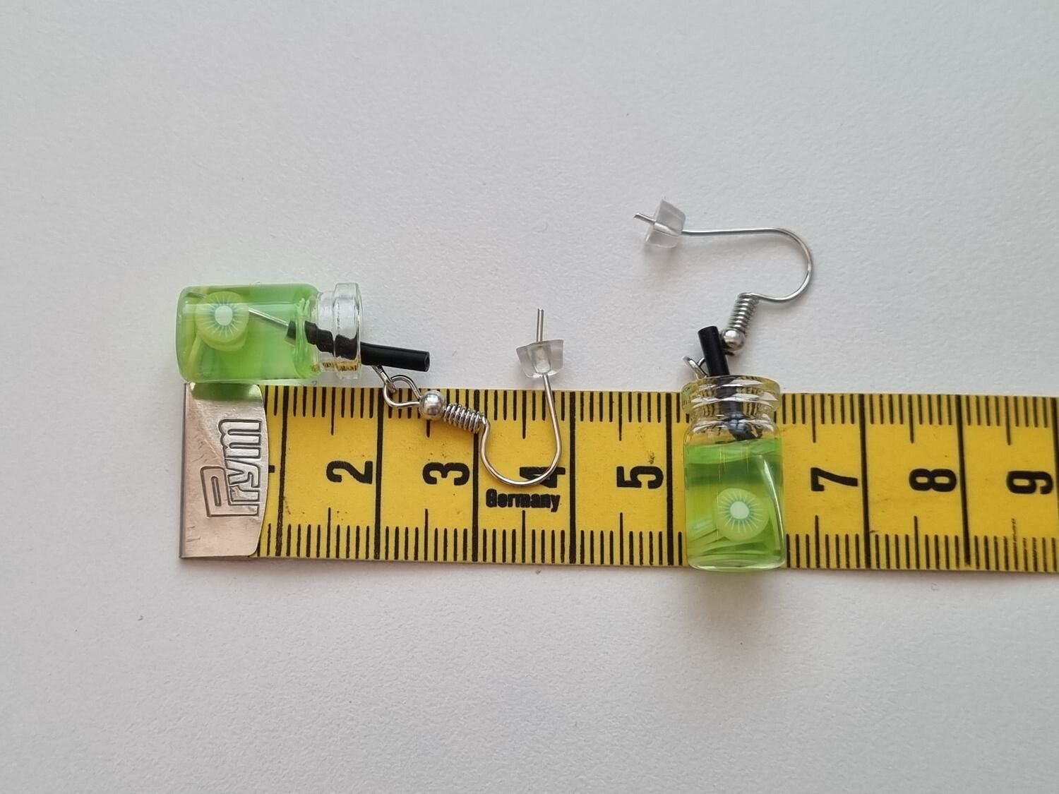 Örhängen, Miniatyr glasflaska / drink med fyllning (variant 7)