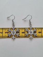 Örhängen Snöflingor, antiksilverfärgade