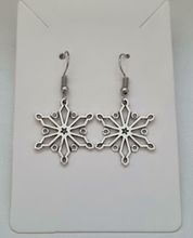 Örhängen Snöflingor, antiksilverfärgade