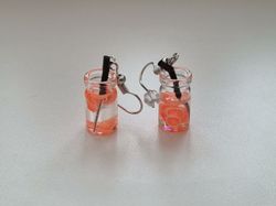 Örhängen, Miniatyr glasflaska / drink med fyllning (variant 1)