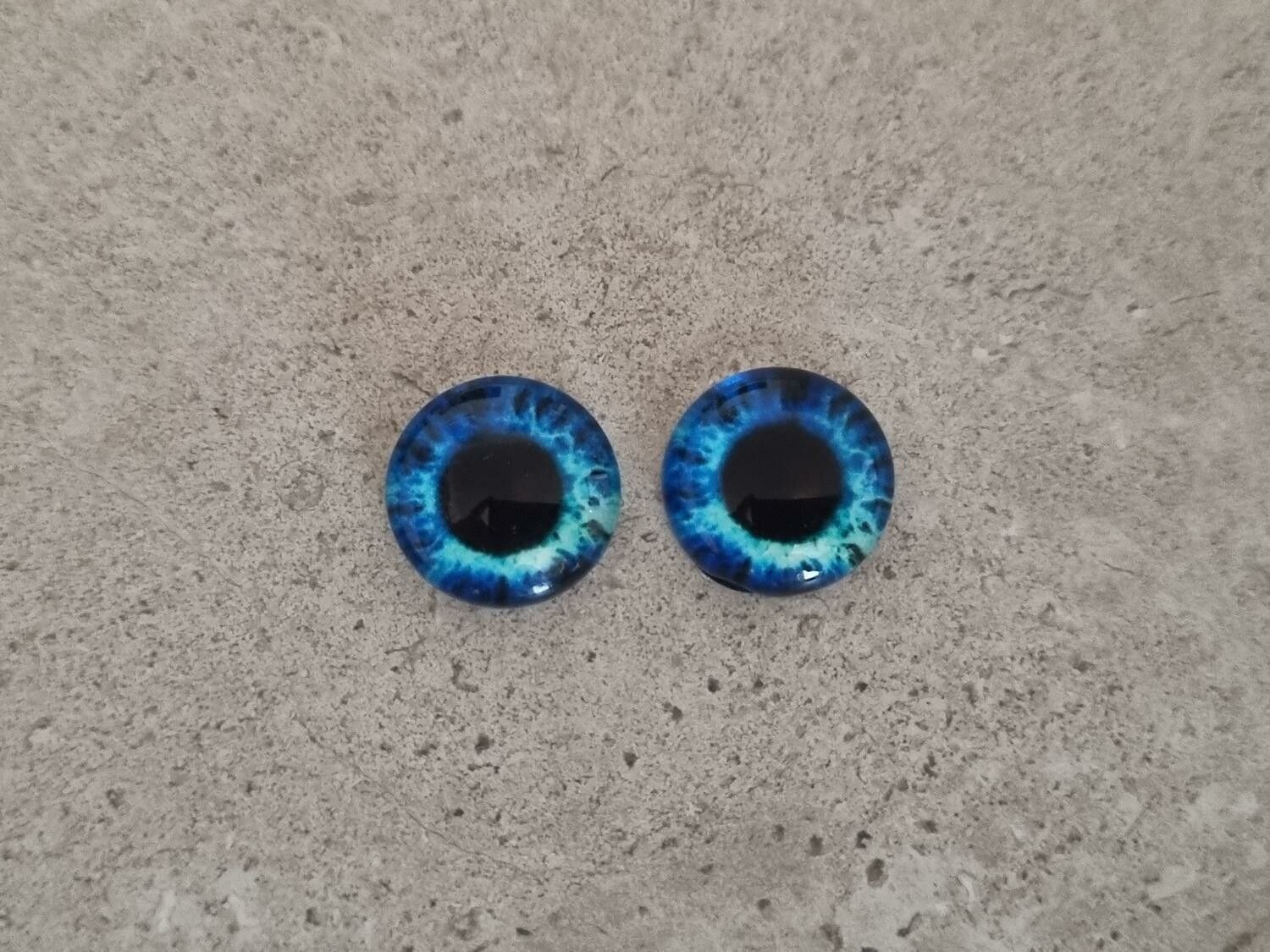 2 st drakögon kattögon i glas, glasinfattningar, cabochoner (12 mm)
