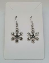 Örhängen Snöflingor, antiksilverfärgade