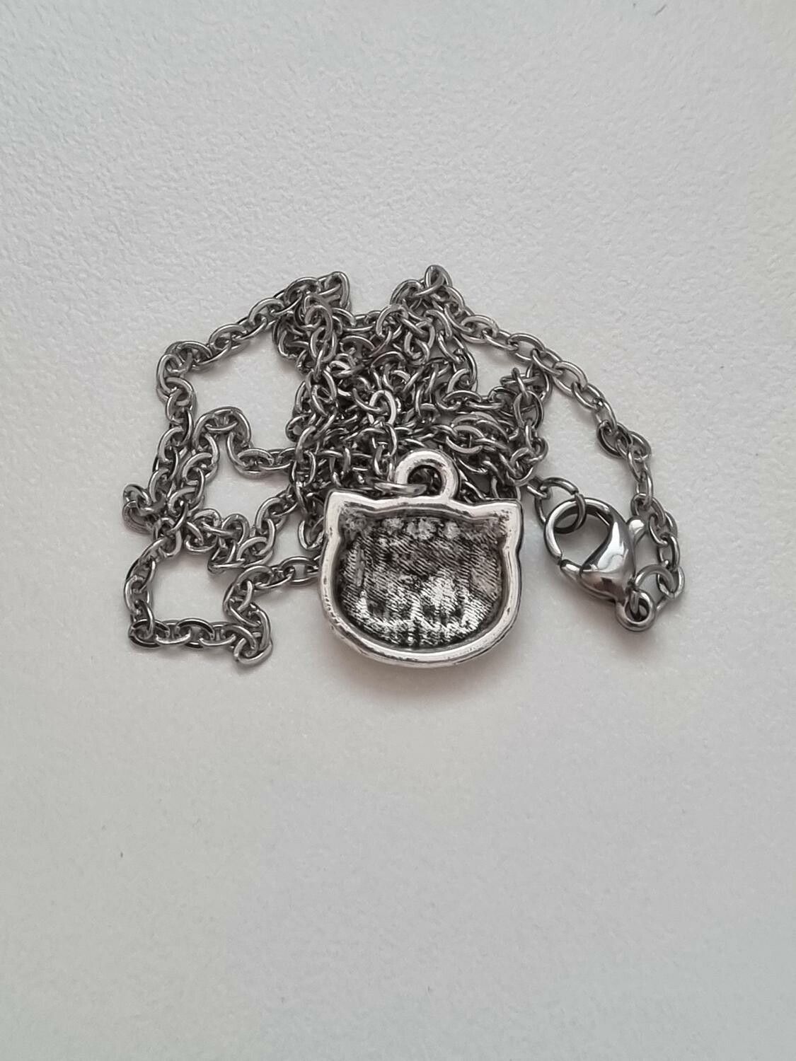 Halsband med ett kattansikte / en katt (45 cm långt halsband)