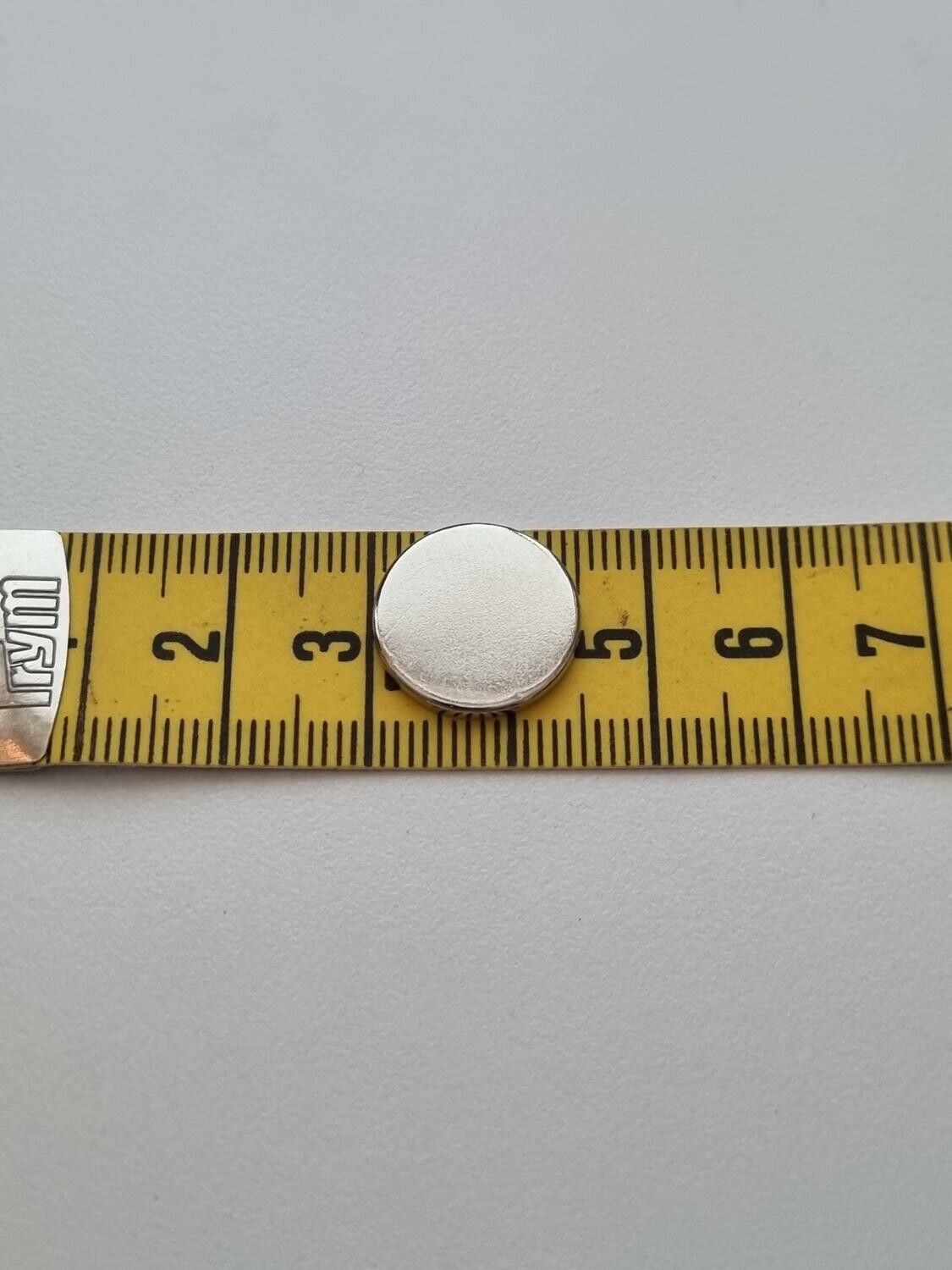 10 st Neodymium magneter (15x2 mm) runda magneter