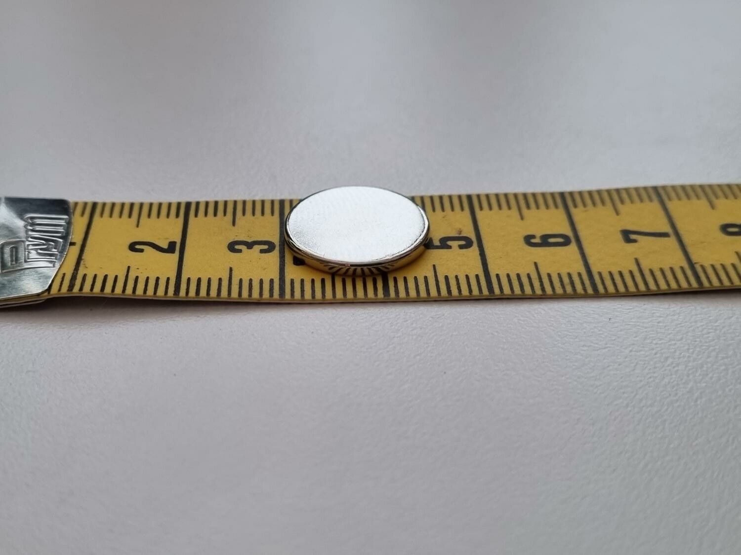 10 st Neodymium magneter (15x2 mm) runda magneter