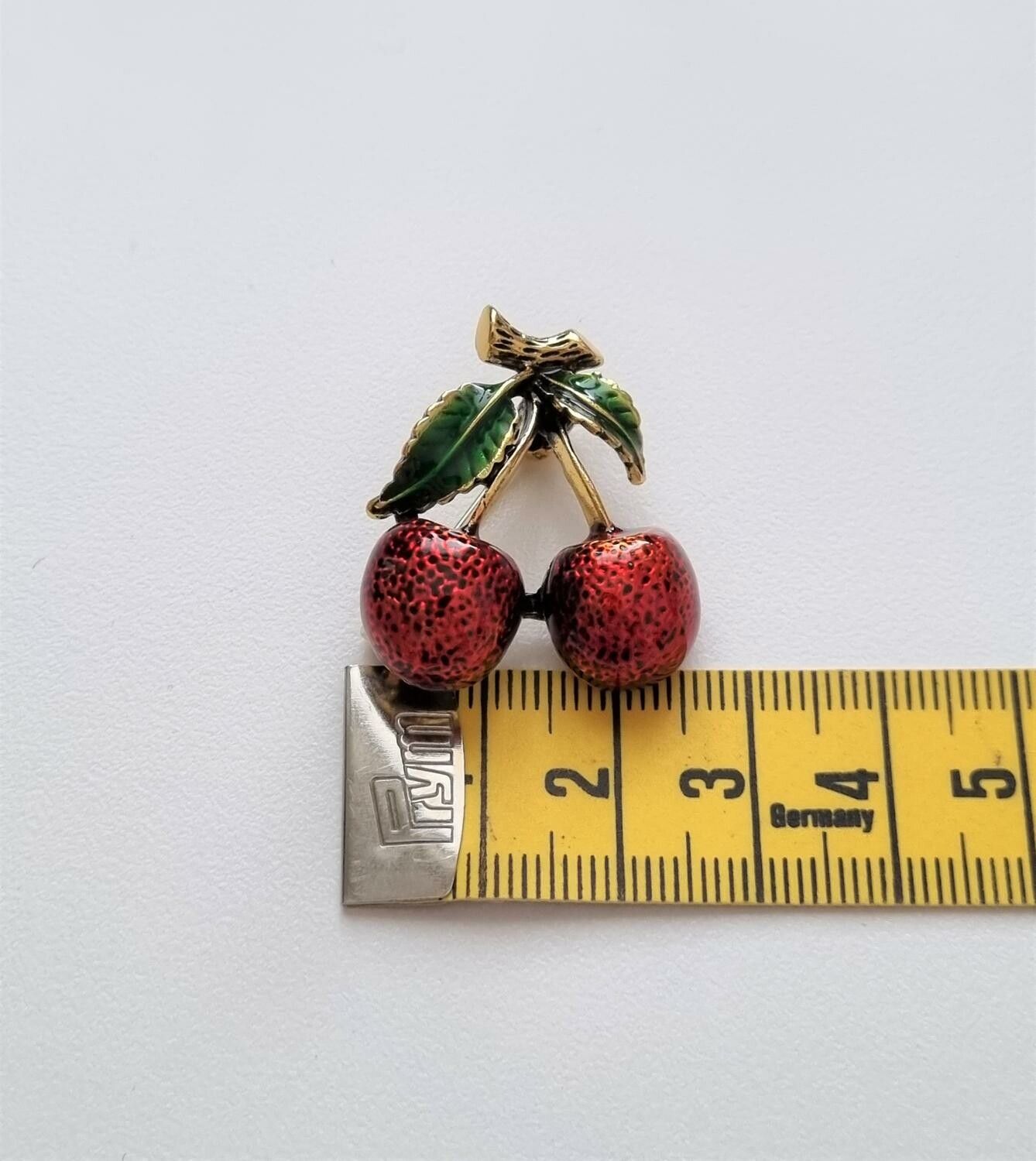 1 st detaljrik brosch hänge - Körsbär / Körbärsbrosch