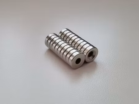 10 st Neodymium magneter (10x3x3 mm) runda magneter med hål