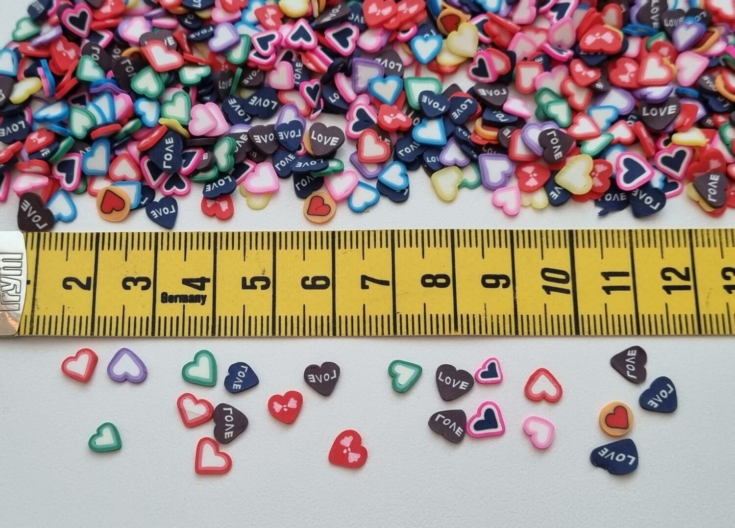 1000 st små hjärtan av mjuk lera, polymerlera för scrapbooking
