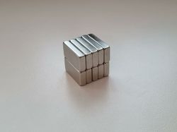 10 st Neodymium magneter (20x10x4 mm) fyrkantiga magneter