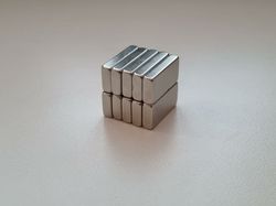 10 st Neodymium magneter (20x10x4 mm) fyrkantiga magneter