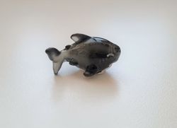 Handmålad svart val/haj, miniatyr för dekoration