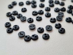 30 st svarta knappar / dockknappar miniatyrer (5 mm)
