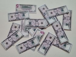 20 st miniatyrer - Sedlar Leksakspengar, Låtsaspengar - 5 dollar