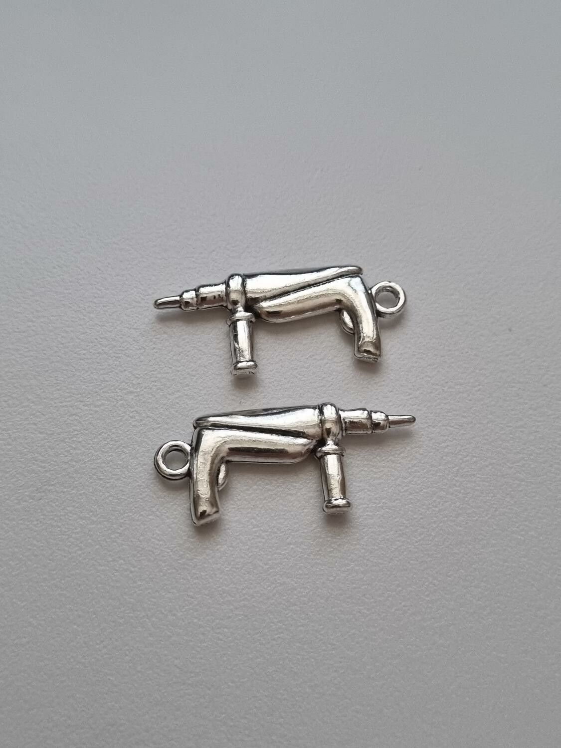 Berlocker Charms Miniatyr Borr / borrar, 2 st silverfärgade