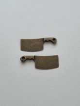 Berlocker Charms Miniatyr Köttyxa / köttyxor, 2 st bronsfärgade