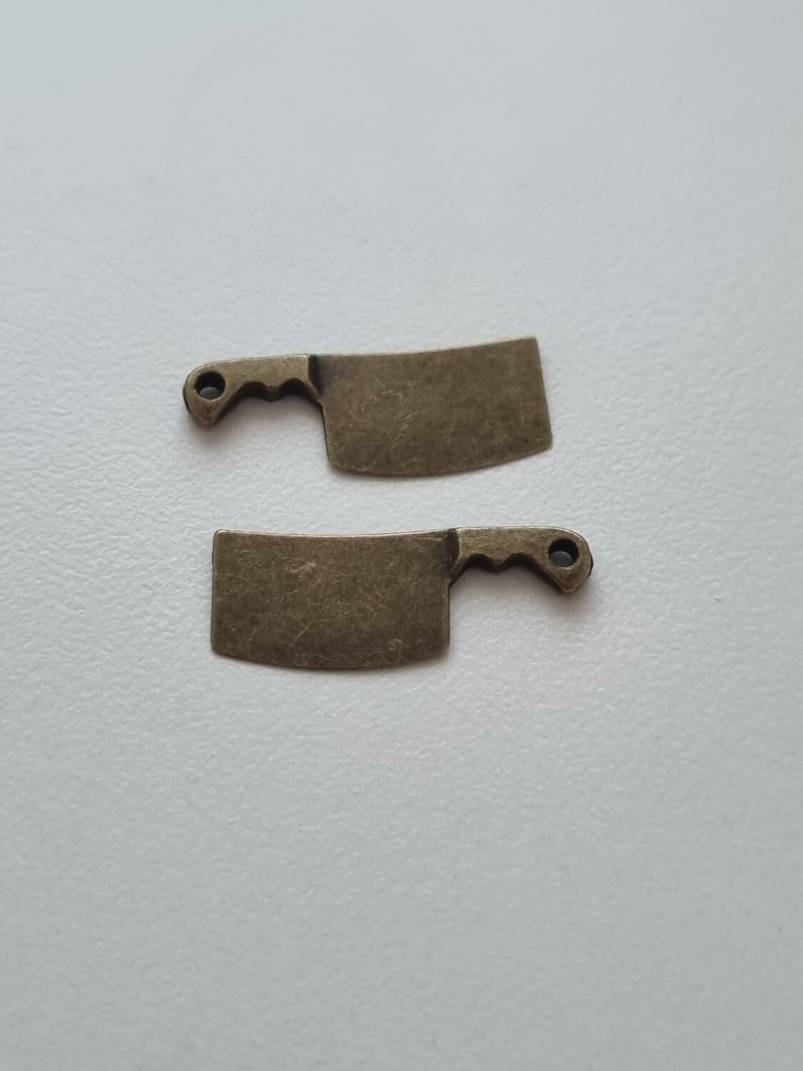 Berlocker Charms Miniatyr Köttyxa / köttyxor, 2 st bronsfärgade