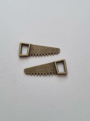 Berlocker Charms Miniatyr såg / sågar, 2 st bronsfärgade
