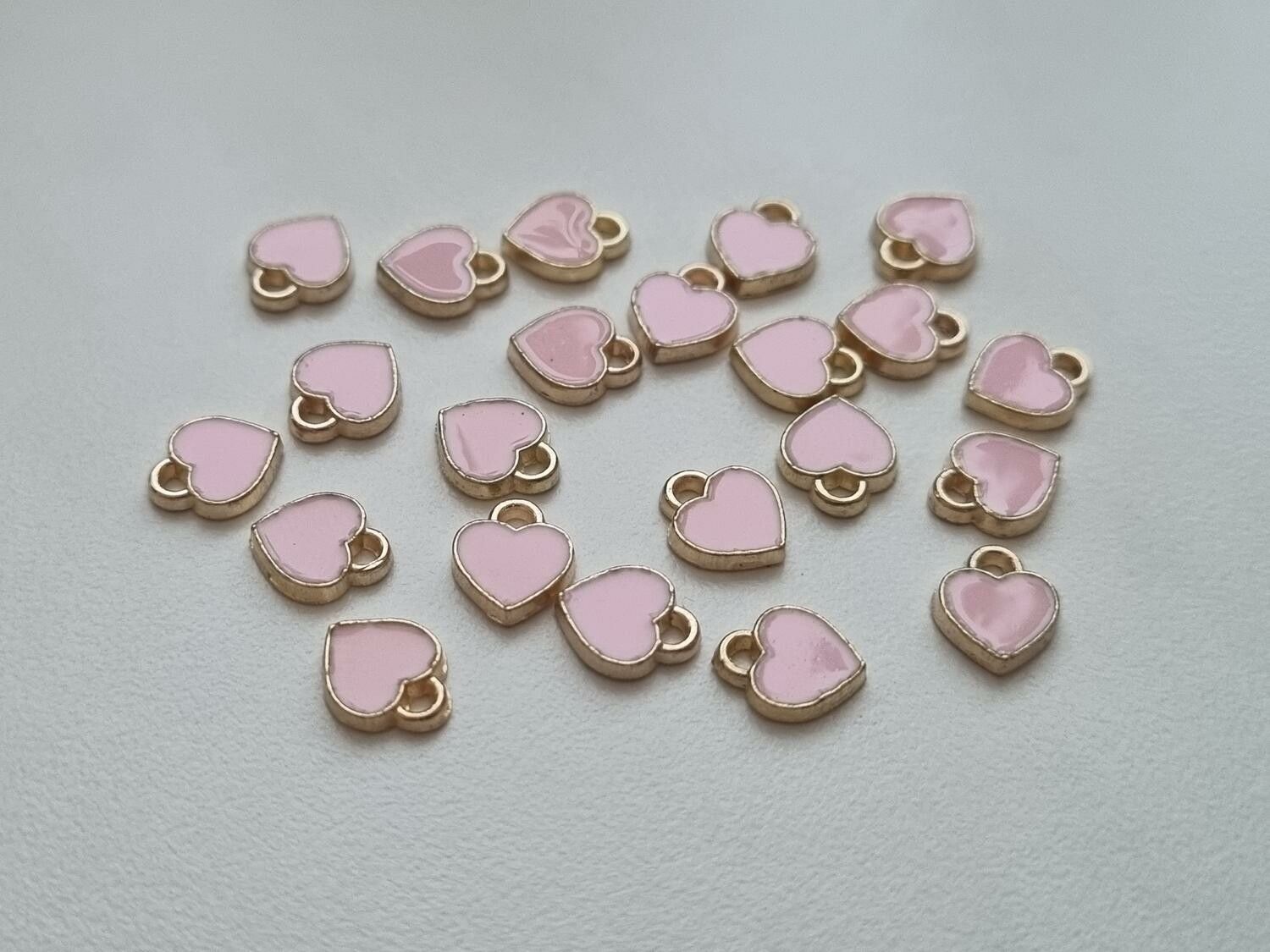 Berlocker Charms Hjärtan 10 st (rosa)