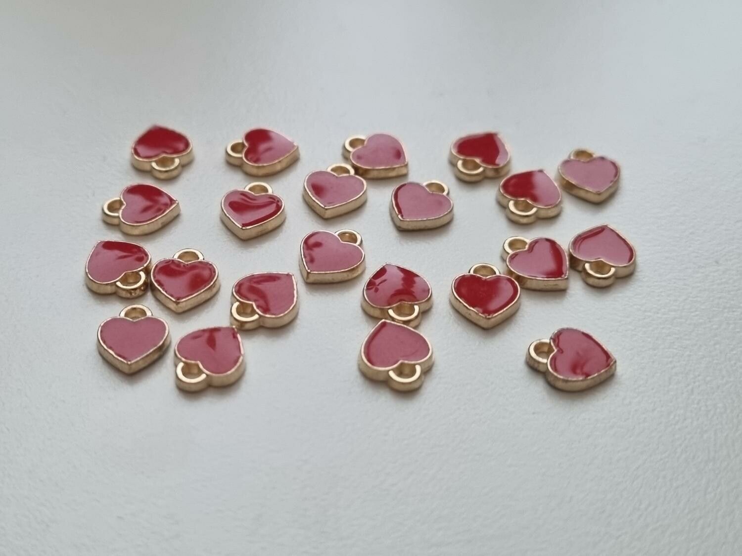 Berlocker Charms Hjärtan 10 st (röda)
