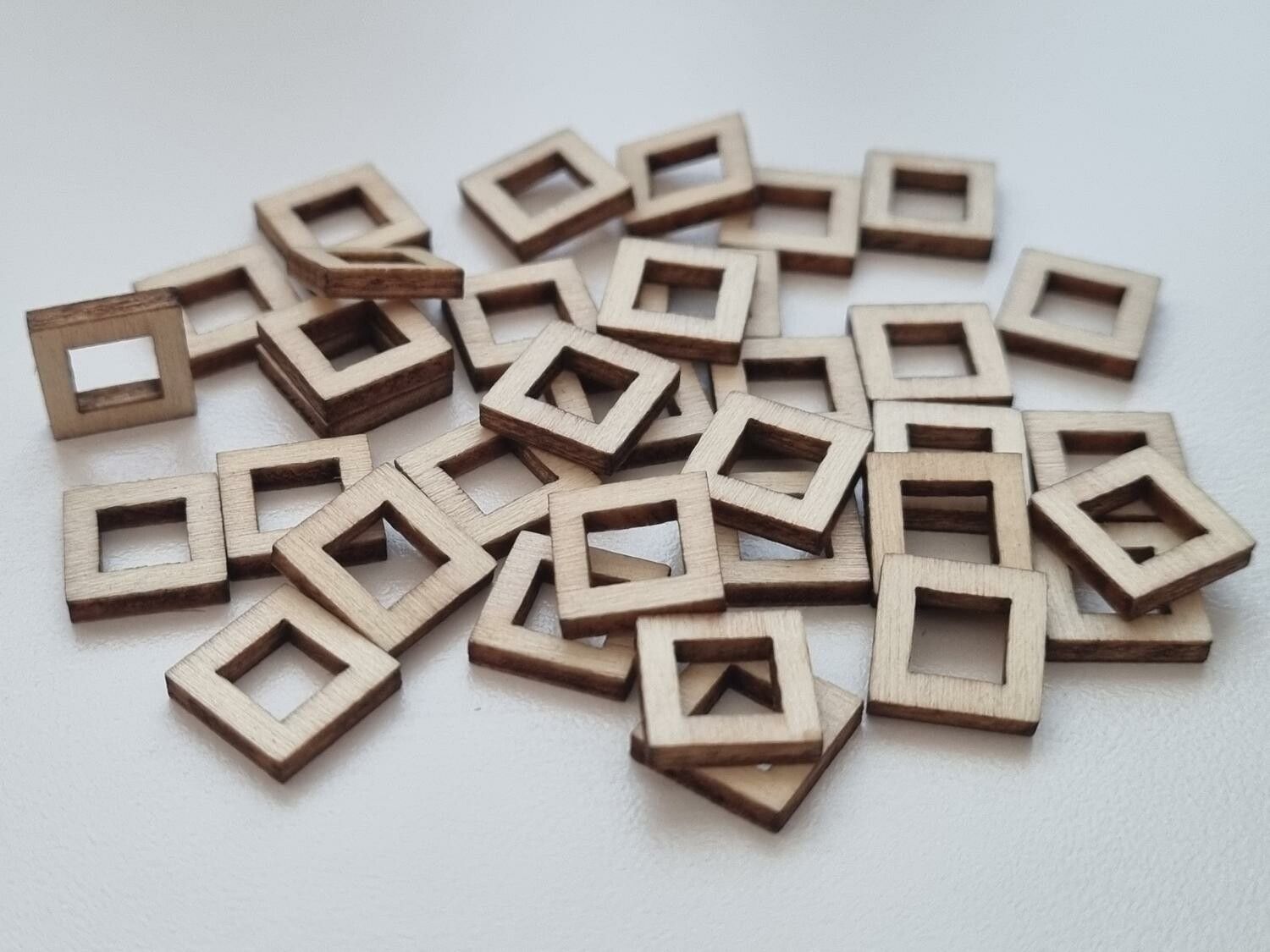 10 st träramar, trädekorationer, dekorationer för scrapbooking (1x1 cm)