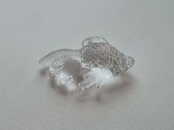 Transparent fisk, miniatyr för dekoration (4,1 cm lång)