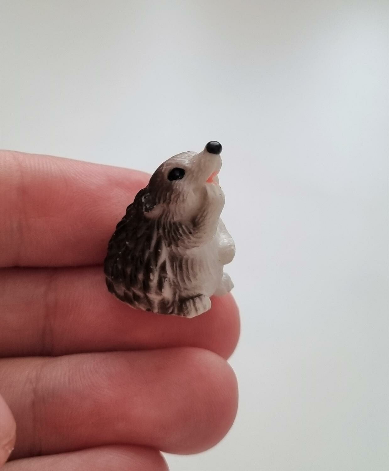Igelkott, miniatyr för dekoration (2,3 cm hög)