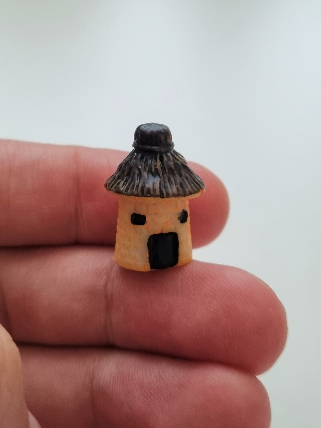 Svamphus, minihus - Miniatyr (2,1 cm hög)