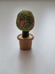 Handmålad växt i kruka, miniatyr, miniträd (3 cm hög)