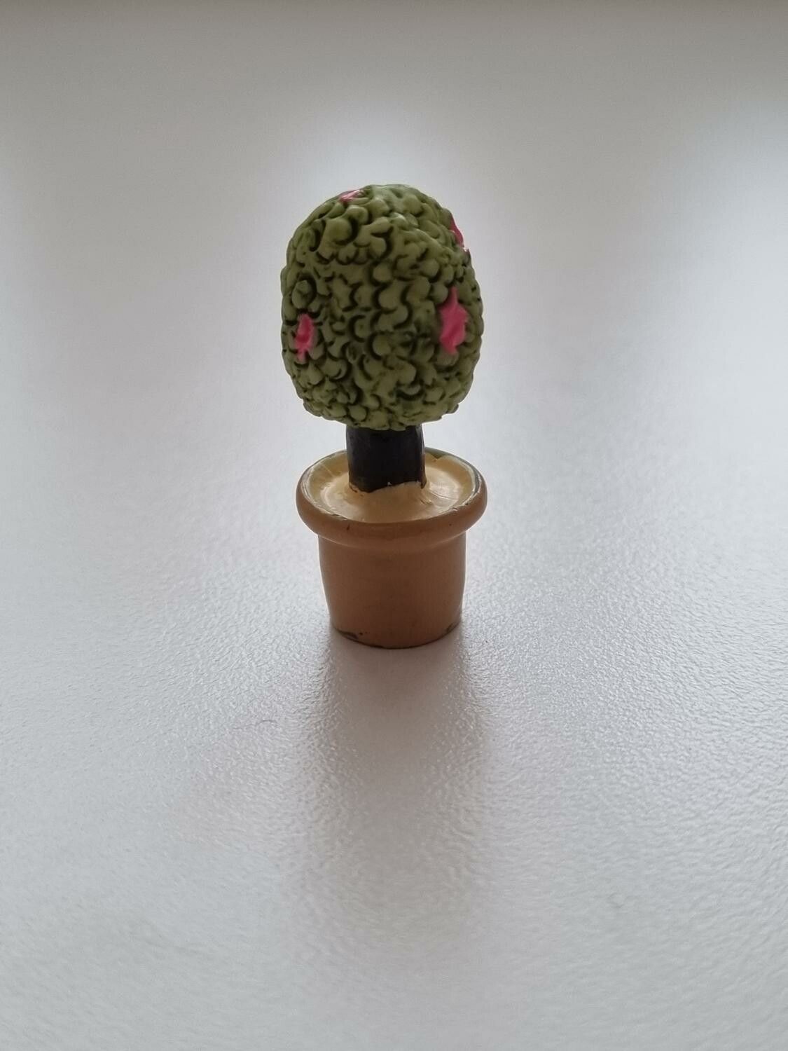 Handmålad växt i kruka, miniatyr, miniträd (3 cm hög)