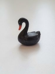 Handmålad svan, miniatyr, miniatyrsvan, minisvan (2,2 cm hög - Svart)