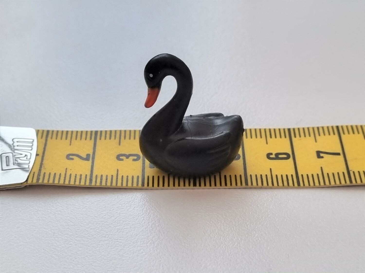 Handmålad svan, miniatyr, miniatyrsvan, minisvan (2,2 cm hög - Svart)