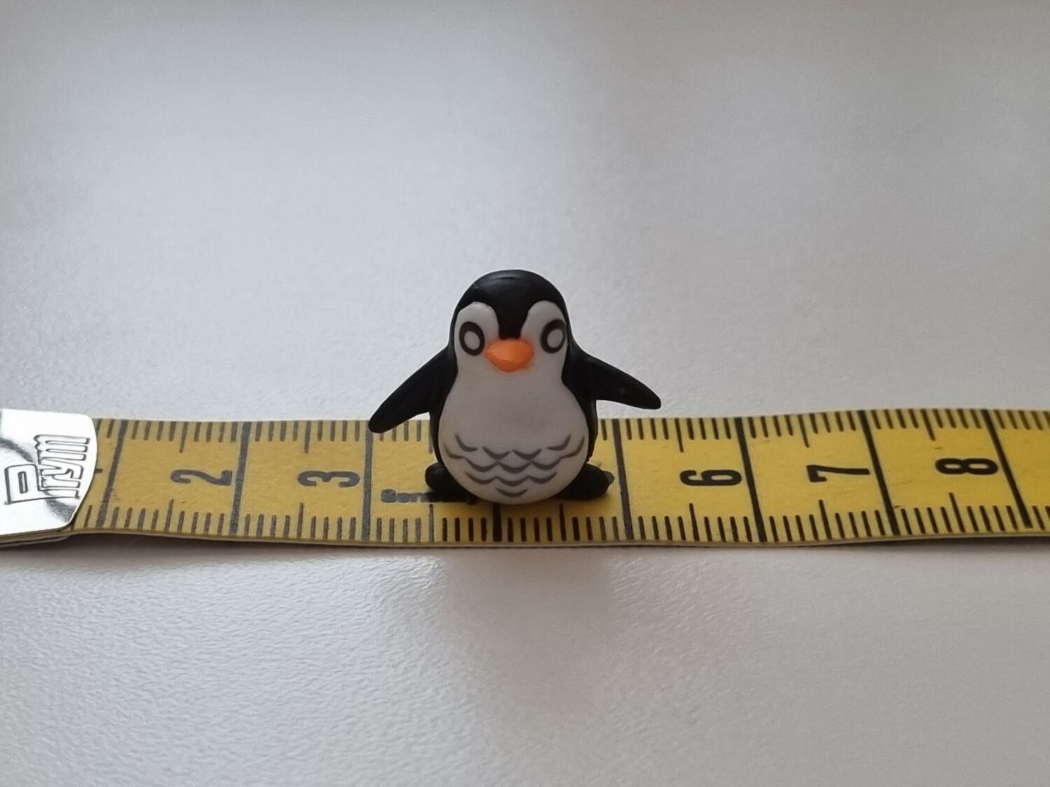 Pingvin miniatyr, miniatyrpingvin, minipingvin (2 cm hög)