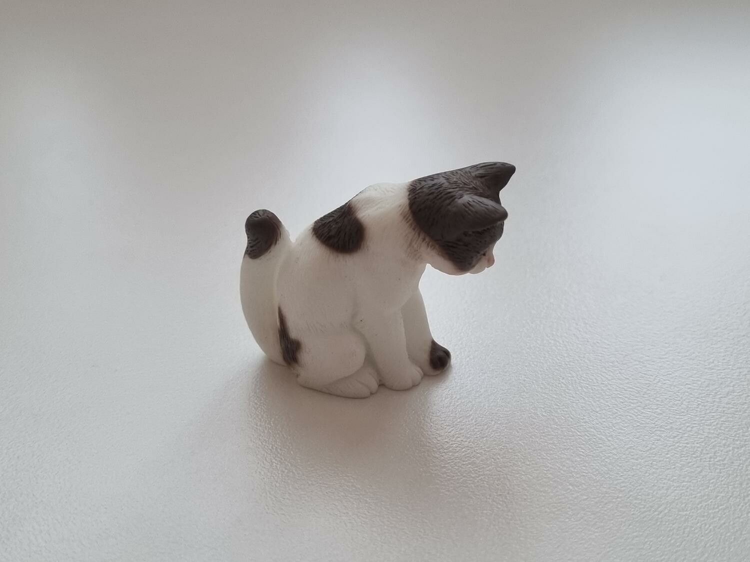Katt miniatyr, miniatyrkatt, minikatt (3,5 x 1,7 cm)