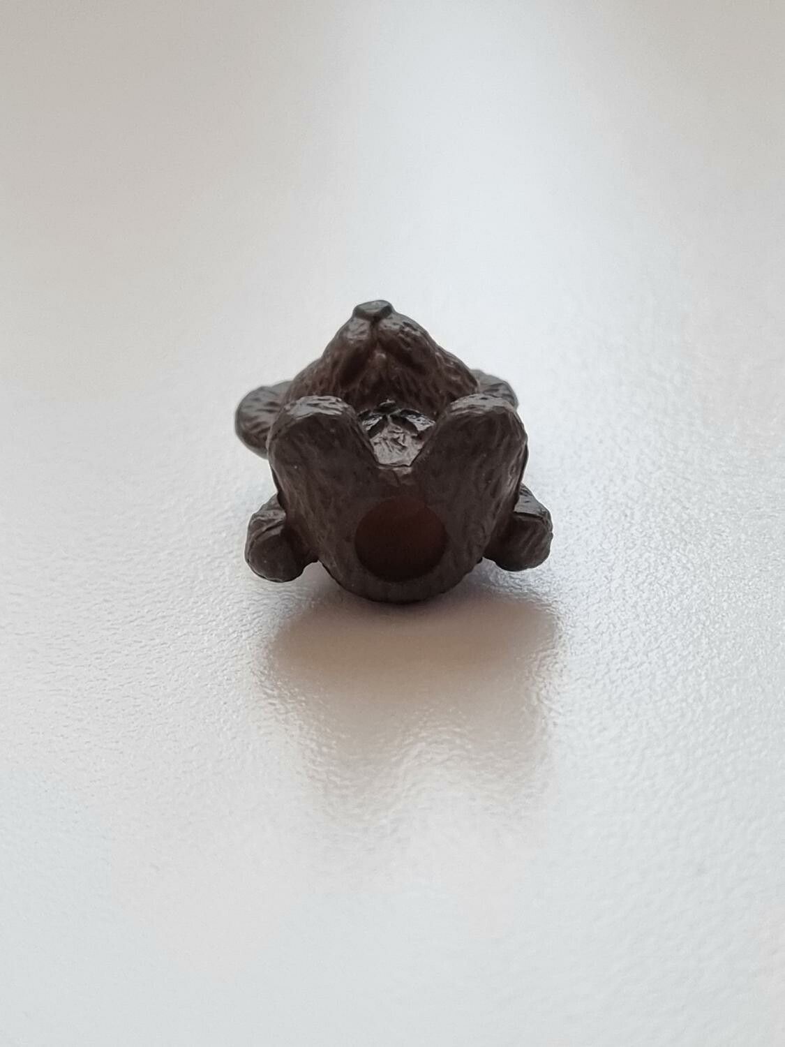 Nalle miniatyr, miniatyrnalle, mininalle (1,9 cm hög - Mörkbrun/svart)