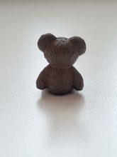 Nalle miniatyr, miniatyrnalle, mininalle (1,9 cm hög - Mörkbrun/svart)