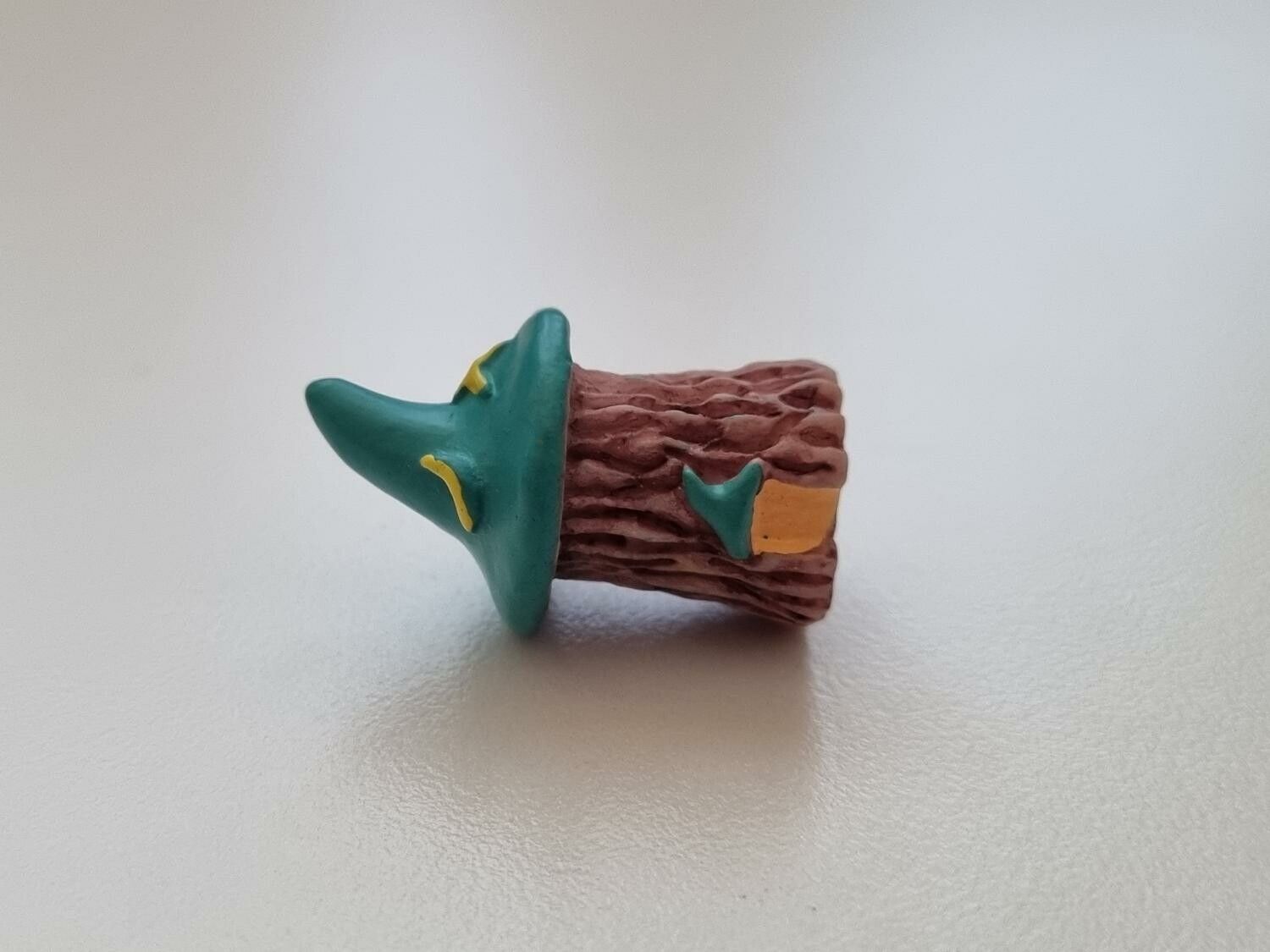 1 st miniträd, minigran miniatyr gran (2,5 x 1,5 cm)