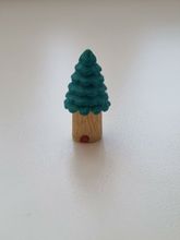 1 st miniträd, minigran miniatyr gran (2,7 x 1,3 cm)