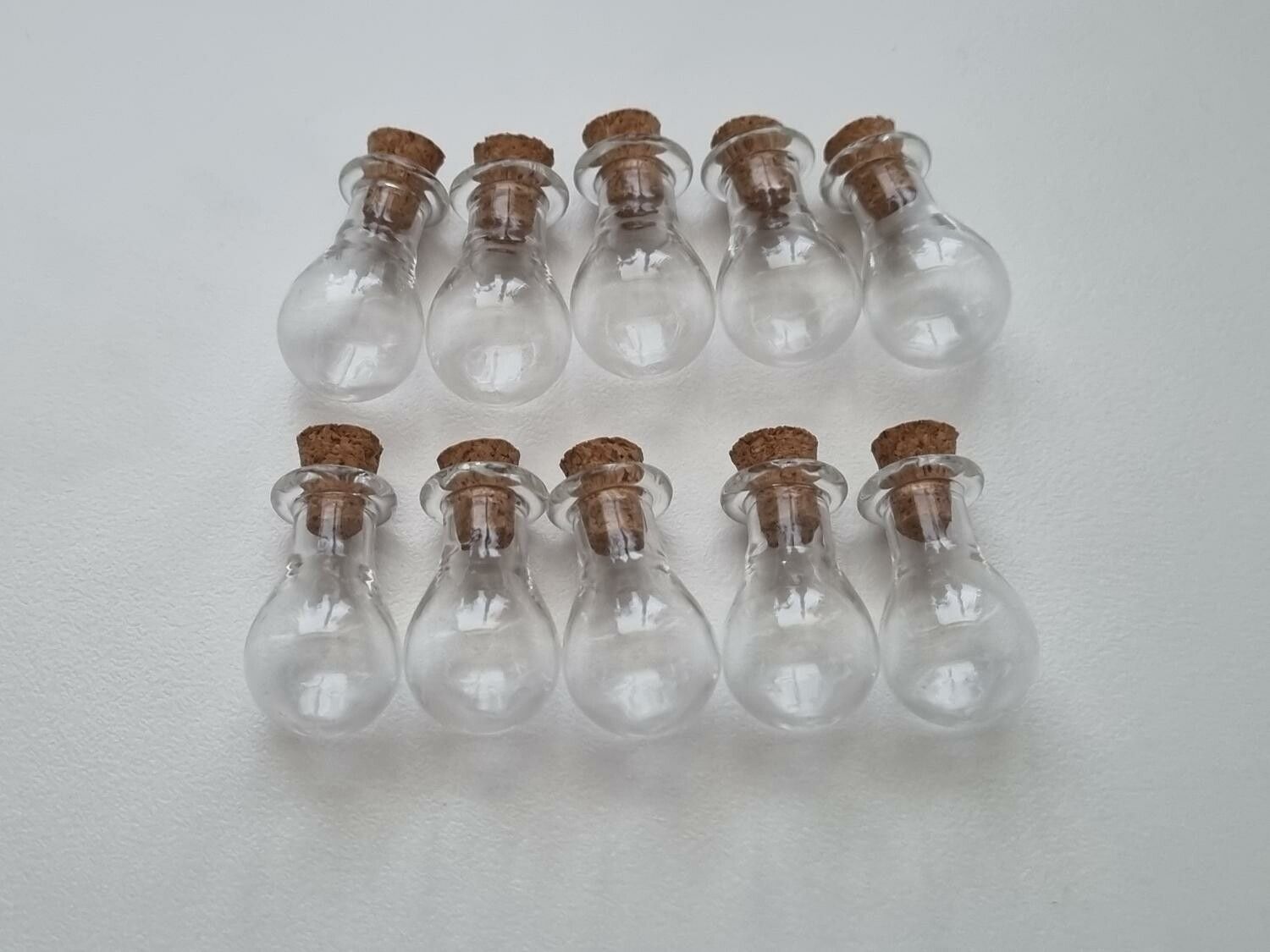 10 st små glasflaskor med kork, flaskor miniatyrer glasburkar (2,4 x 1,5 cm)
