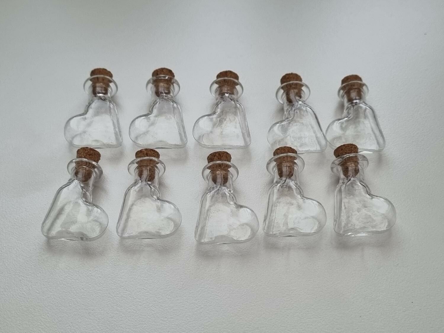 10 st små glasflaskor med kork, flaskor miniatyrer glasburkar (2,8 x 2 cm)