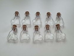 10 st små glasflaskor med kork, flaskor miniatyrer glasburkar (2,8 x 2 cm)