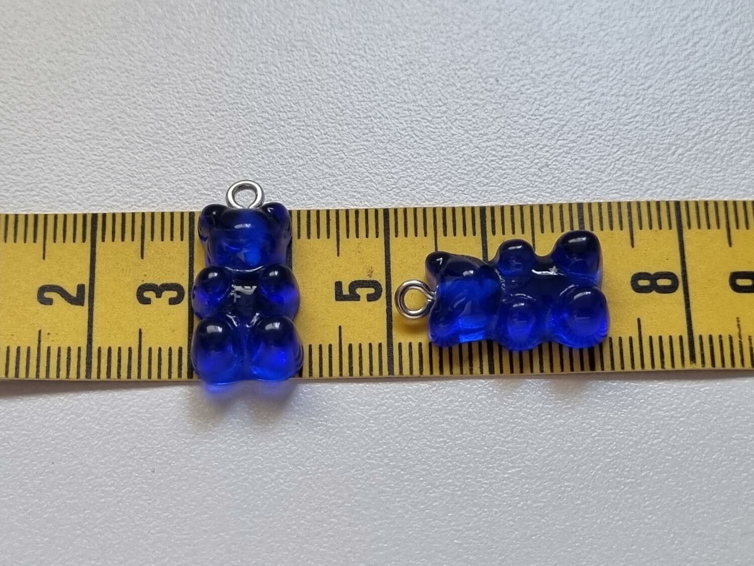 2 st blå Gummibjörnar, miniatyrer berlocker charms